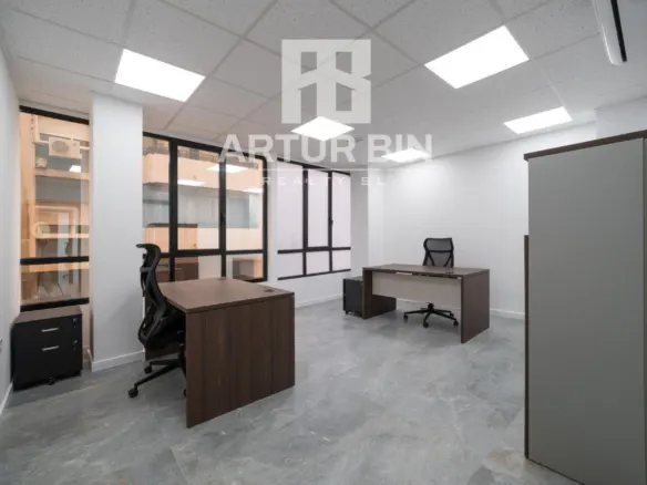 Office, Valencia, Sant Francesc